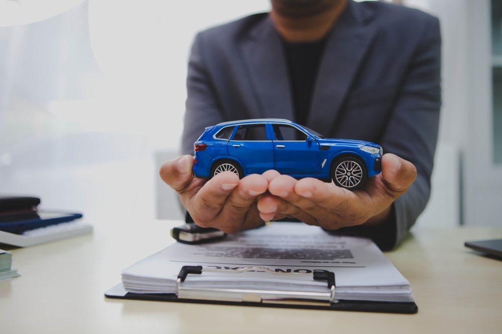 Cancelling Vehicle Registration When Moving Out of Alberta